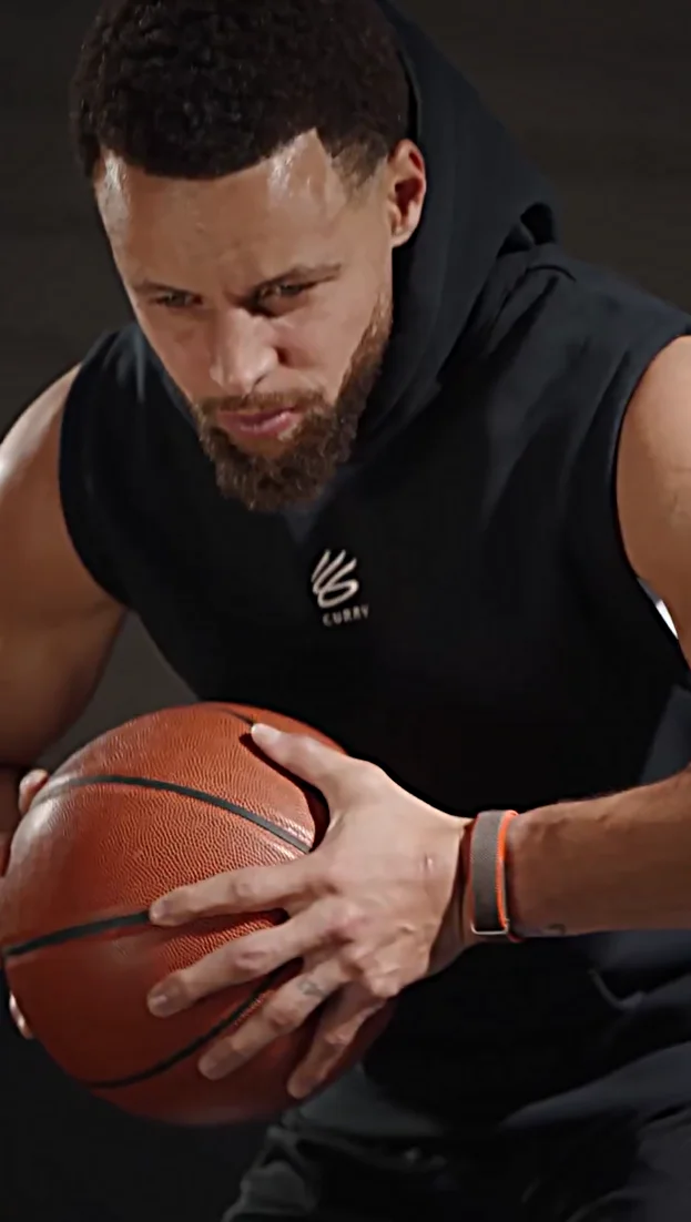 Google Siap Hajar Whoop! Fitbit Tanpa Layar Ini Diam-Diam Dibocorin Steph Curry