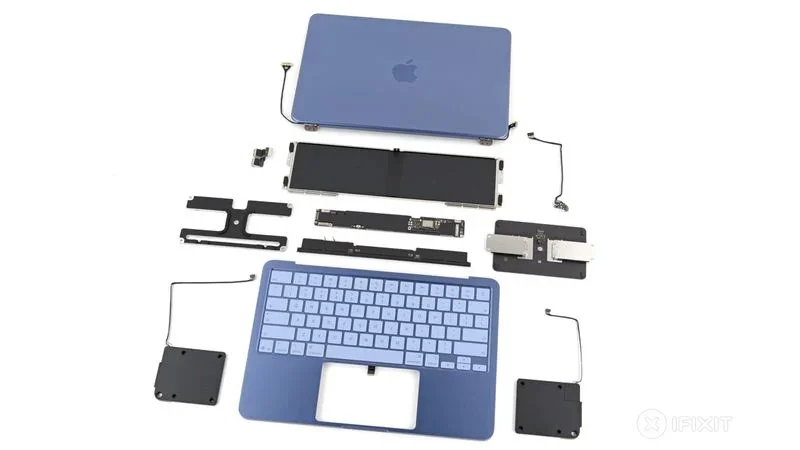 iFixit Bongkar MacBook Neo, dan Hasilnya Bikin Fans Apple Kaget